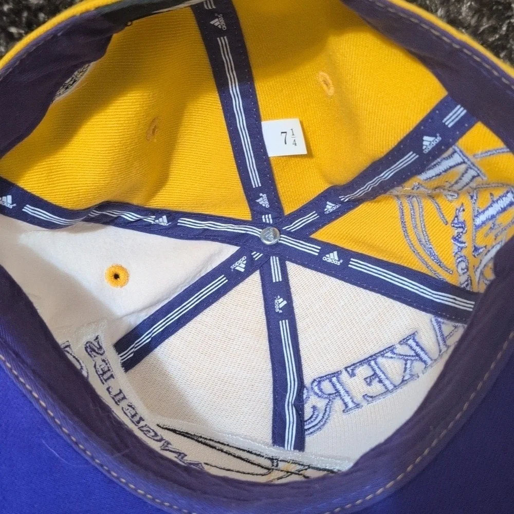 Vintage Adidas Los Angeles Lakers Gold Cap 7 1/4